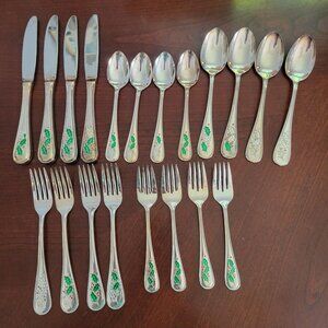 Holiday Silverware Set Holly Design 20-Piece Stainless Steel Flatware Christmas